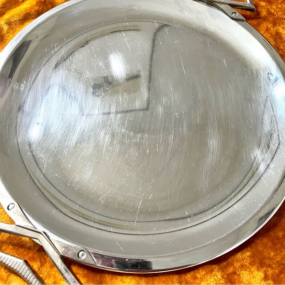 • the vtg mirrored circular vanity tray - Picture 4 of 10